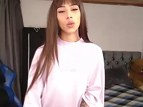 Sweet-Cris online show from April 2026 05:41:02 PM