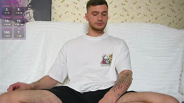 johnstoneisland online show from June 2026 07:36:01 PM