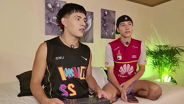 tivendann online show from March 2026 05:11:02 AM