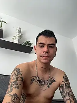 chris suarez online show from March 2026 07:00:02 PM