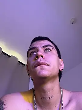 chris suarez online show from March 2026 03:44:02 PM