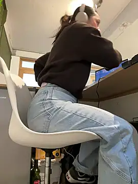 sisylucky online show from March 2026 03:57:02 PM