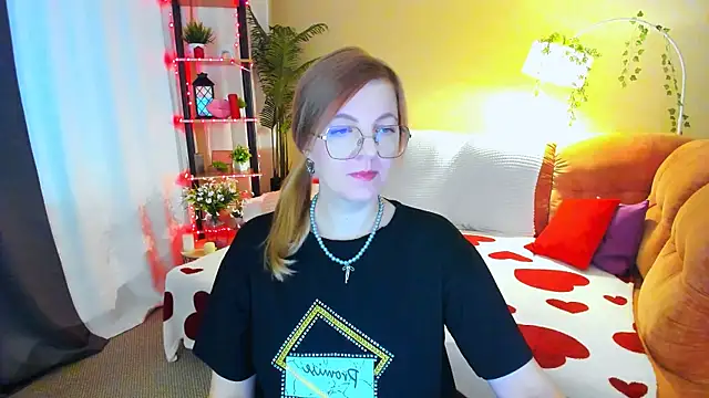 YourUniverser online show from April 2026 04:39:01 AM