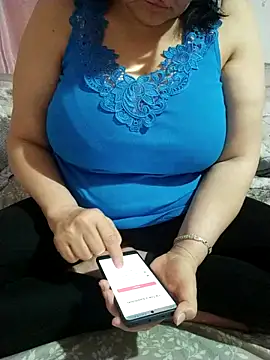 zerdaliii online show from April 2026 05:52:02 PM