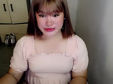 Snapshot of Annierose_ts chatting on May 2026 06:07:02 PM Annierose ts online show from May 2026 06:07:02 PM