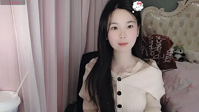 Cand0 online show from February 2026 02:33:01 PM