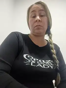 Nala1986 online show from December 2025 12:30:01 AM