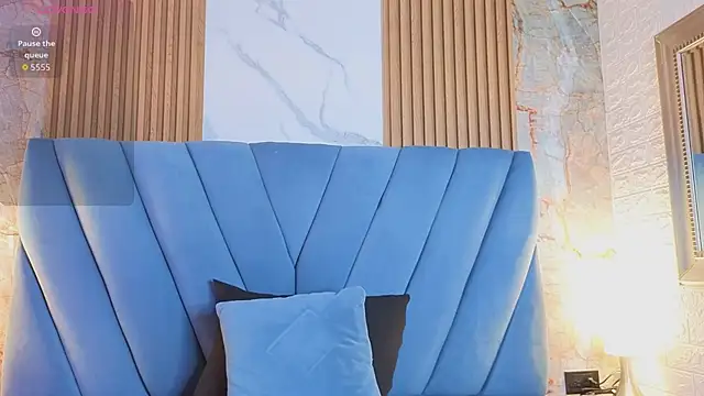 nathalia koch  online show from April 2026 07:58:02 PM