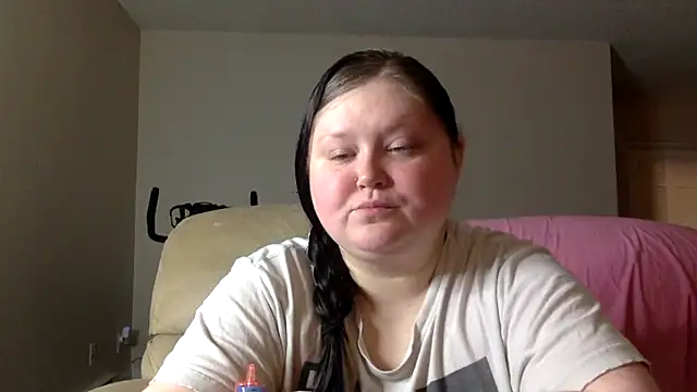 JJbaby1 online show from May 2026 10:31:01 AM