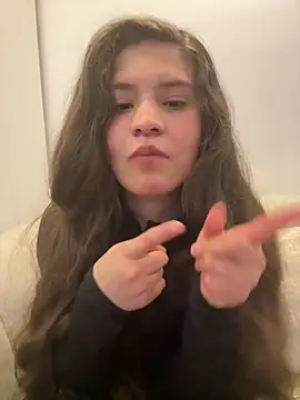 Emilyybennet  online show from May 2026 01:10:02 AM