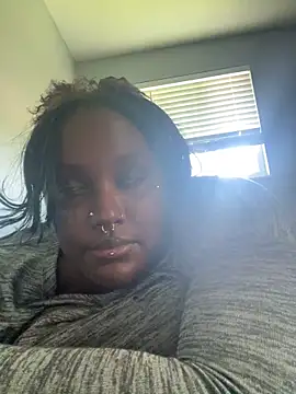 Cocomamii1 online show from April 2026 09:39:33 PM