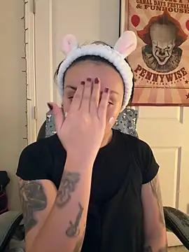 CharmingMaddie online show from March 2026 09:43:02 PM