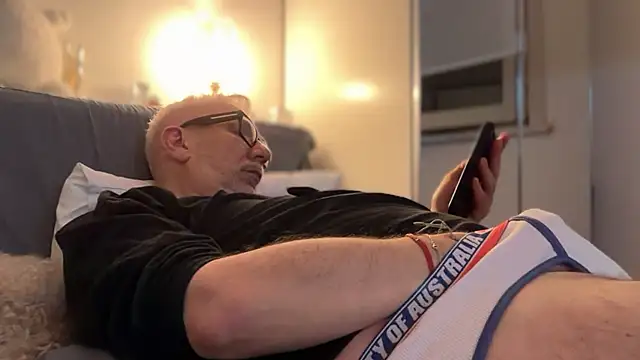 Eatnycum online show from March 2026 09:09:02 PM