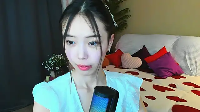 SoulHarmoonyy online show from April 2026 07:07:02 PM