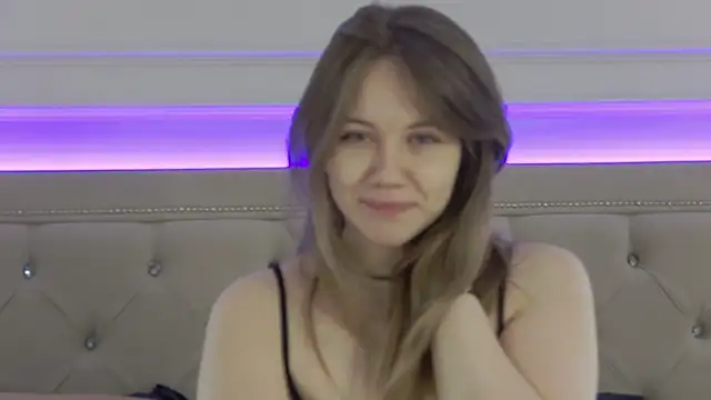 VeraHaze online show from March 2026 02:05:02 AM