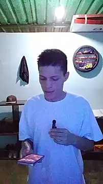 Snapshot of elinnki chatting on April 2026 07:58:01 PM elinnki online show from April 2026 07:58:01 PM