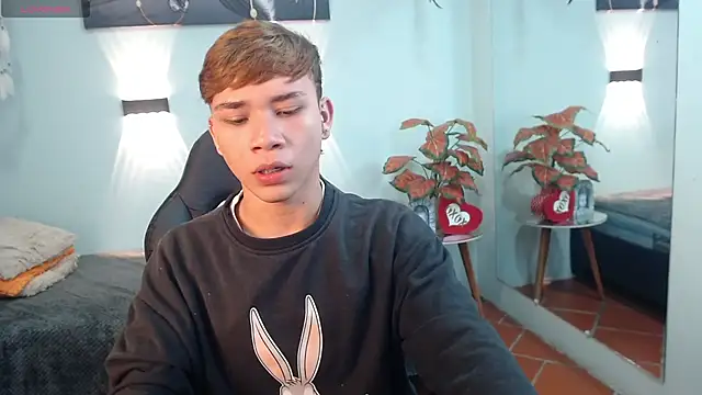 nathanclay online show from March 2026 03:34:02 AM