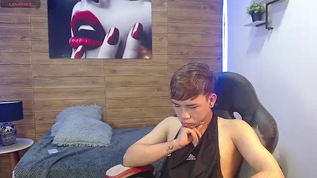 nathanclay online show from March 2026 11:21:02 AM