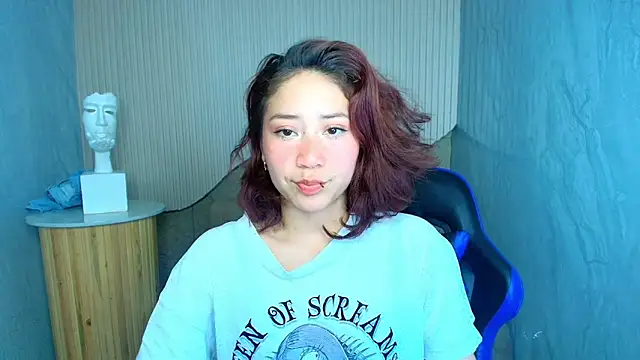 valentina r  online show from October 2025 03:17:01 AM