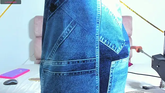 Snapshot of VickyVentura chatting on July 2026 01:49:01 PM VickyVentura online show from July 2026 01:49:01 PM