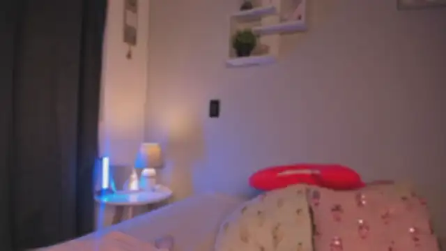 caro sanchezz online show from March 2026 12:01:02 PM