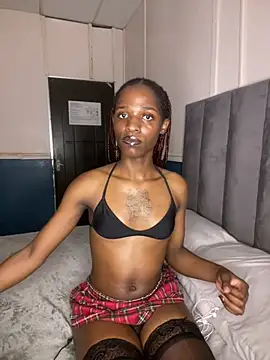 Trans fairy online show from February 2026 07:34:01 PM