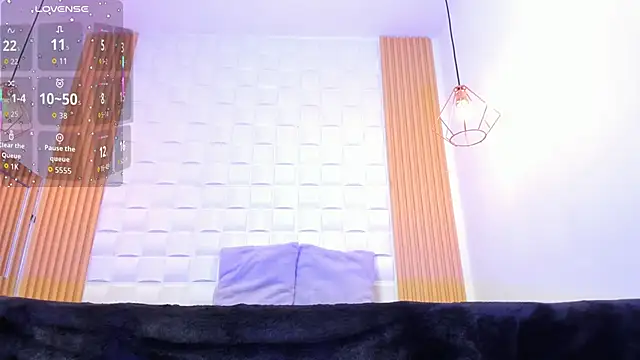 AriaBelle online show from April 2026 11:05:02 AM