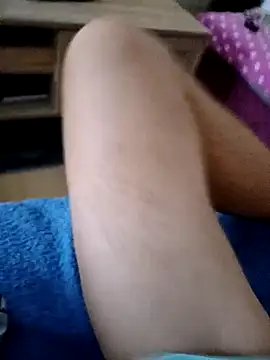 Snapshot of Micki2 chatting on September 2025 06:01:02 AM Micki2 online show from September 2025 06:01:02 AM