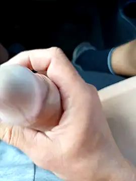 Snapshot of Micki2 chatting on September 2025 01:23:01 PM Micki2 online show from September 2025 01:23:01 PM