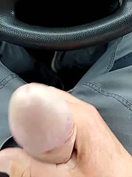 Snapshot of Micki2 chatting on September 2025 09:57:01 AM Micki2 online show from September 2025 09:57:01 AM