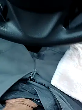 Snapshot of Micki2 chatting on November 2025 02:50:01 PM Micki2 online show from November 2025 02:50:01 PM