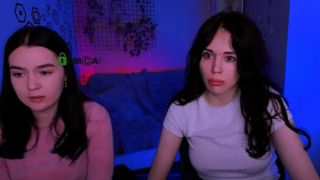 riley sanders online show from April 2026 07:23:01 PM