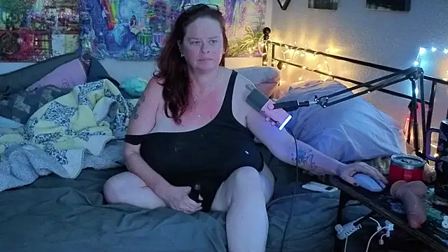 scarelett2372 online show from March 2026 10:26:01 AM