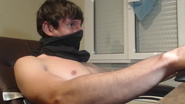 kikelargo22 online show from July 2026 07:29:01 PM