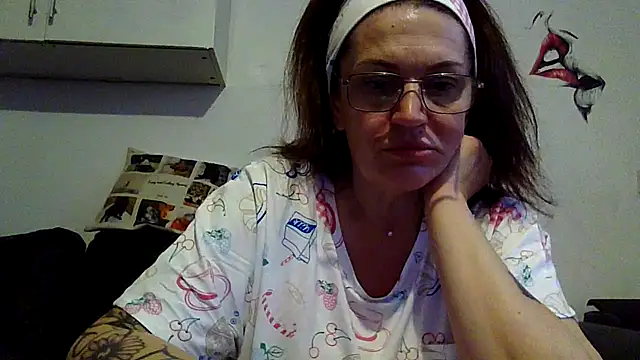 Snapshot of RubyyRosee chatting on May 2026 05:23:02 AM RubyyRosee online show from May 2026 05:23:02 AM