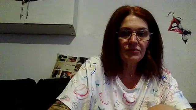 Snapshot of RubyyRosee chatting on May 2026 08:09:01 AM RubyyRosee online show from May 2026 08:09:01 AM