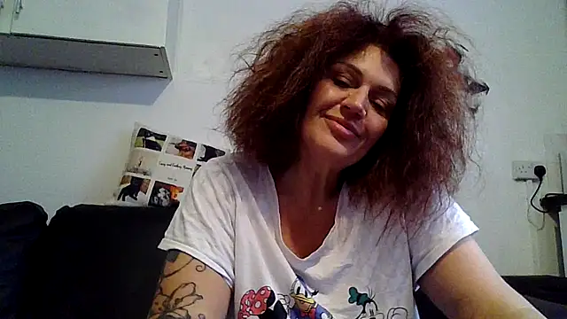 Snapshot of RubyyRosee chatting on May 2026 05:37:02 AM RubyyRosee online show from May 2026 05:37:02 AM