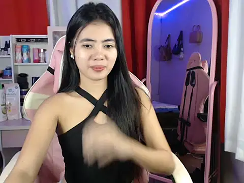 Snapshot of pinay_sharmelyn chatting on March 2026 03:07:02 PM pinay sharmelyn online show from March 2026 03:07:02 PM