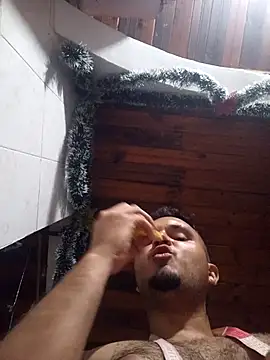 Hotguys111 online show from December 2025 05:13:01 AM