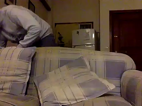 CaiBull online show from February 2026 08:40:02 PM