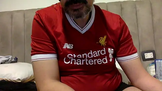 Snapshot of CaiBull chatting on May 2026 06:26:02 PM CaiBull online show from May 2026 06:26:02 PM