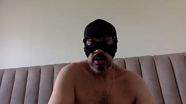 Snapshot of CaiBull chatting on May 2026 07:58:02 AM CaiBull online show from May 2026 07:58:02 AM