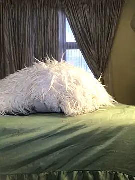 Snapshot of KINKYBOOTI22 chatting on March 2026 04:12:02 PM KINKYBOOTI22 online show from March 2026 04:12:02 PM