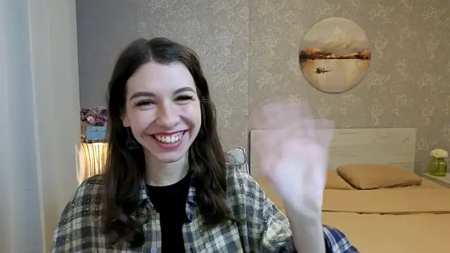 KellyShines online show from April 2026 03:07:01 PM