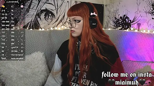 mia  yui online show from April 2026 06:53:02 PM