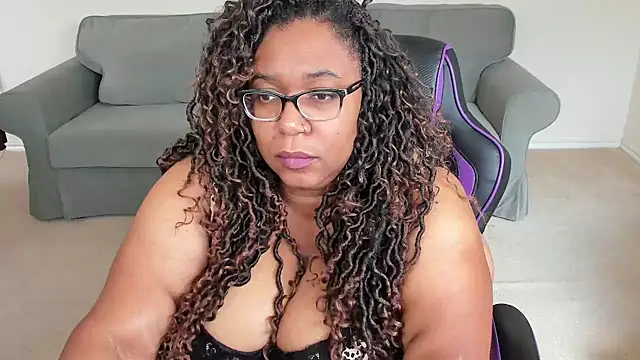 Josie4yourpleasure online show from March 2026 04:34:01 PM