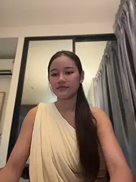 cherrycuteasian online show from April 2026 10:29:02 PM
