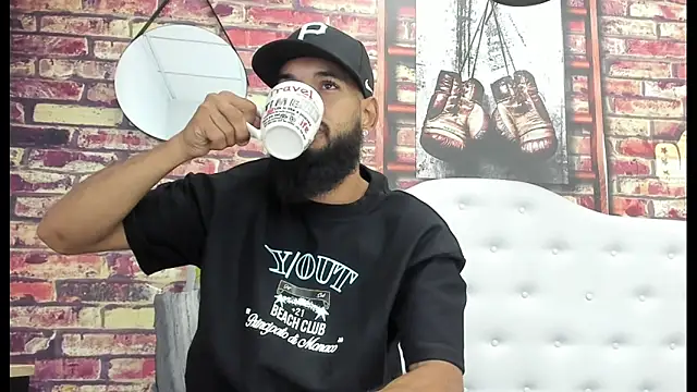 Damian Shakur online show from April 2026 12:41:01 PM