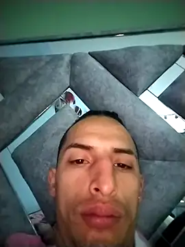 Dani22cmhot online show from November 2025 02:07:02 PM