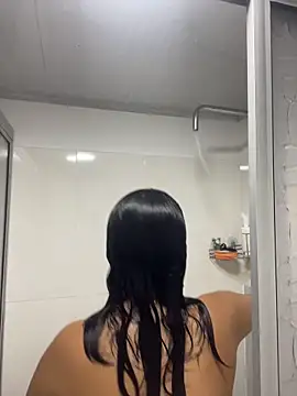 JuanitaMore01 online show from April 2026 09:34:02 PM